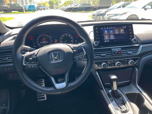Used 2022 Honda Accord Sport image 24