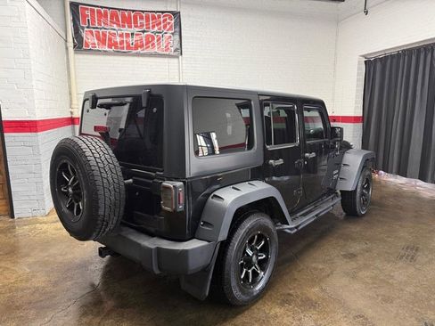 Used 2015 Jeep Wrangler Unlimited Sport image 7