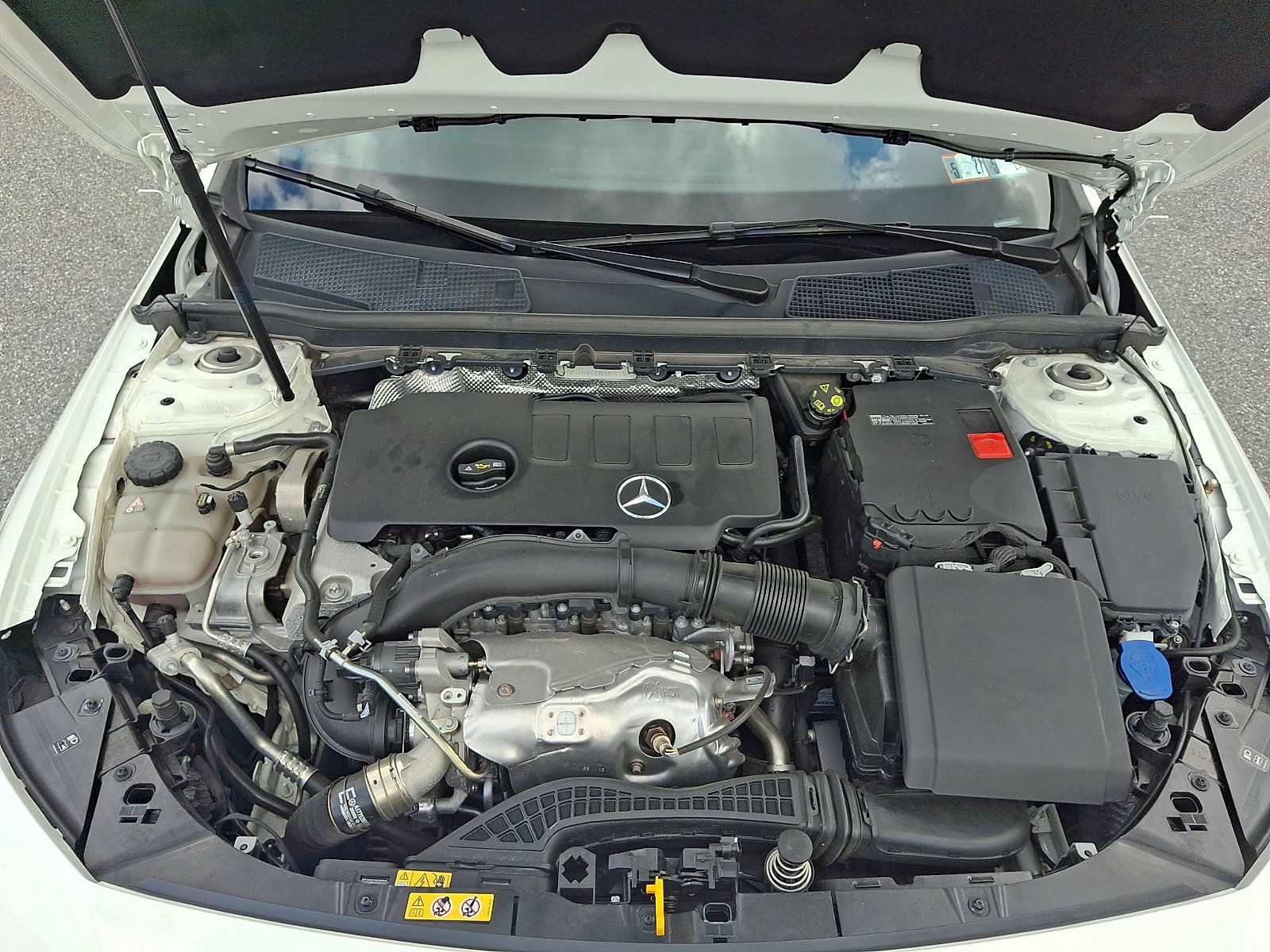 Used 2023 Mercedes-Benz CLA 250 4MATIC image 29