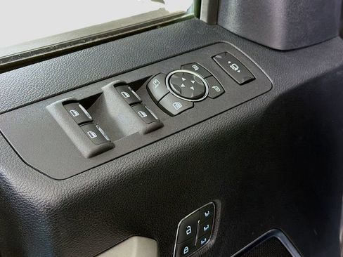 Used 2019 Ford F250 Lariat w/ Lariat Ultimate Package image 22