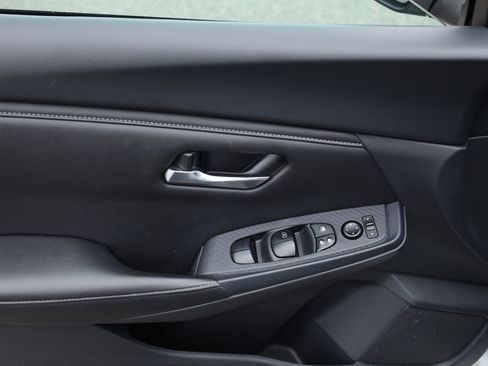 Used 2024 Nissan Sentra SV image 21