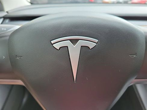 Used 2022 Tesla Model 3 Base image 20