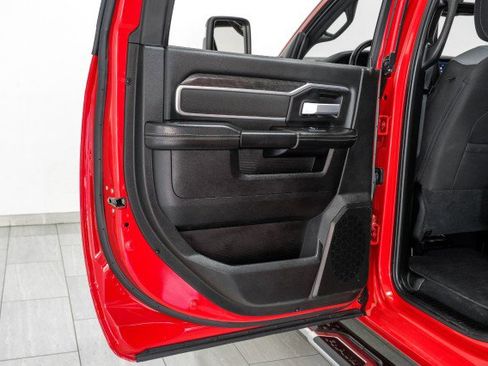 Used 2024 RAM 2500 Big Horn w/ Bed Utility Group image 47