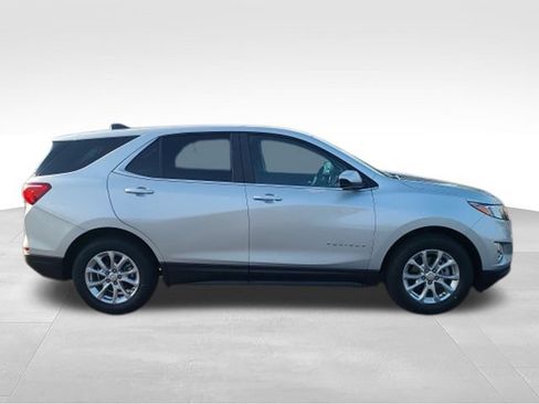 Certified 2021 Chevrolet Equinox LT FWD image 2