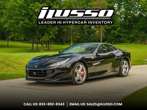 Used 2019 Ferrari Portofino RWD image 1