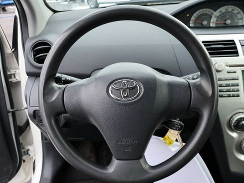 Used 2008 Toyota Yaris Sedan image 23