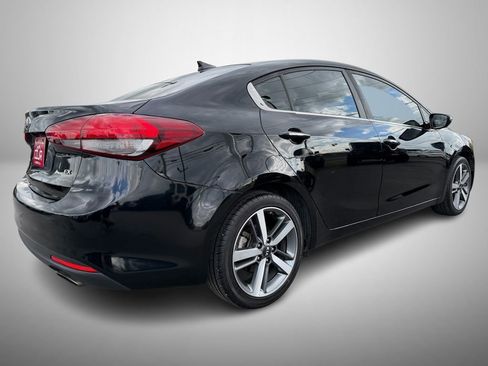 Used 2017 Kia Forte EX FWD image 3