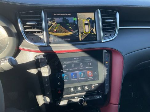 Used 2025 INFINITI QX50 Sport image 21