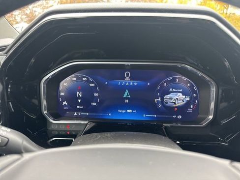 New 2026 Chevrolet Silverado 1500 LTZ w/ LTZ Premium Package image 18