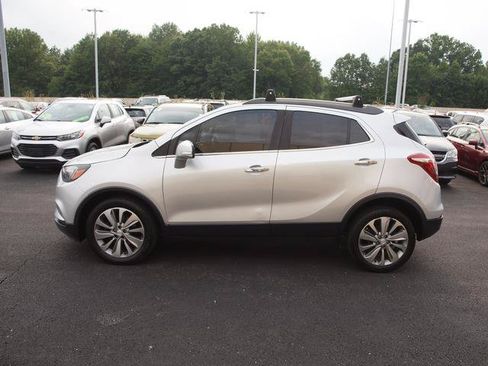 Used 2017 Buick Encore Preferred AWD/4WD image 3