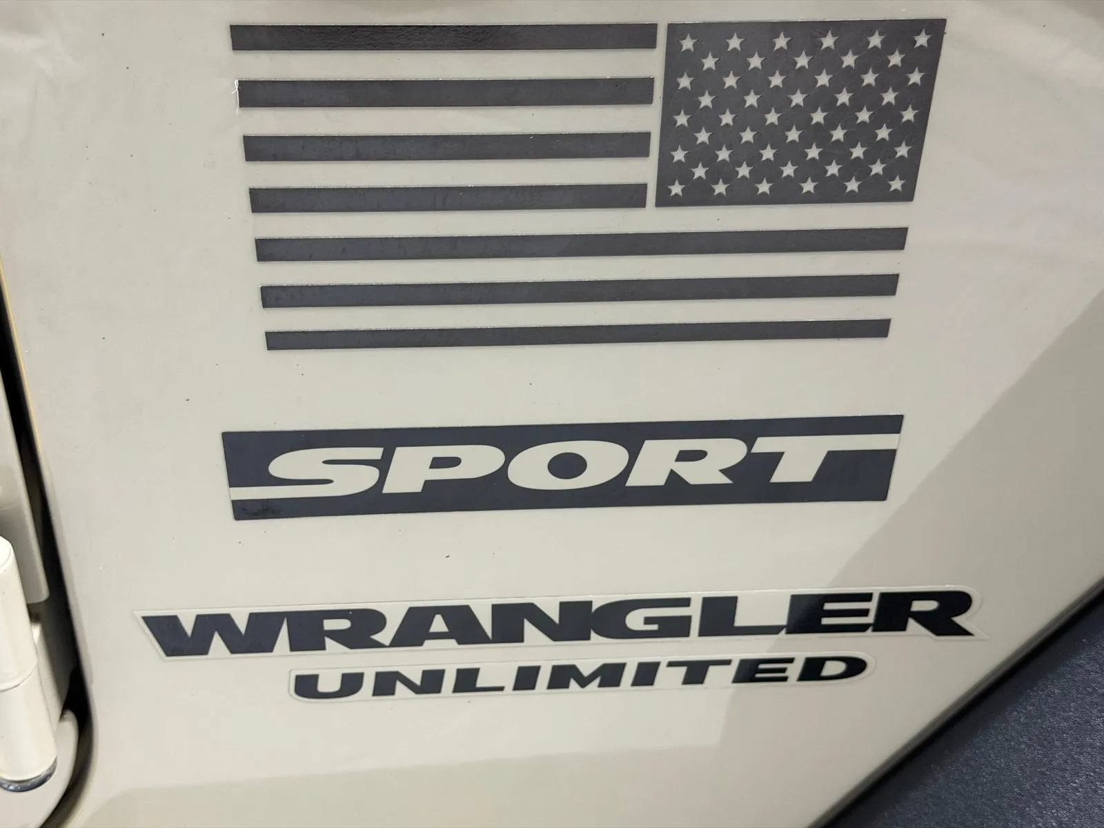 Used 2017 Jeep Wrangler Unlimited Sport w/ Quick Order Package 23S AWD/4WD image 9
