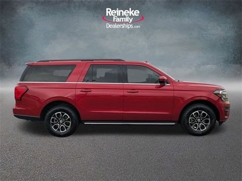 Certified 2022 Ford Expedition Max XLT image 4