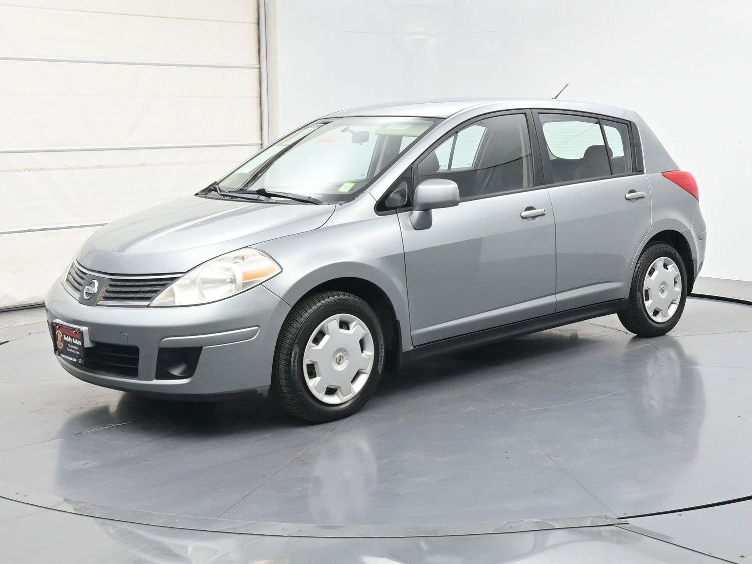 Used 2009 Nissan Versa 1.8 S w/ PWR Pkg FWD image 1