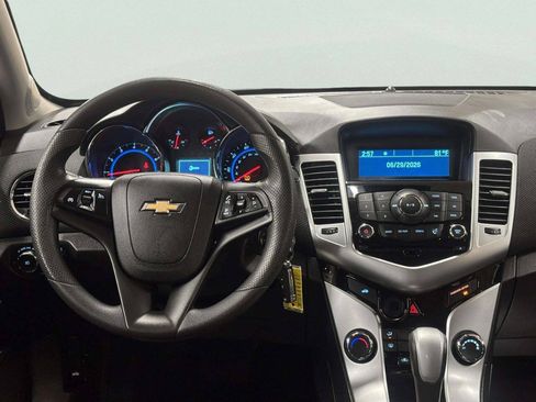 Used 2016 Chevrolet Cruze LT FWD image 22