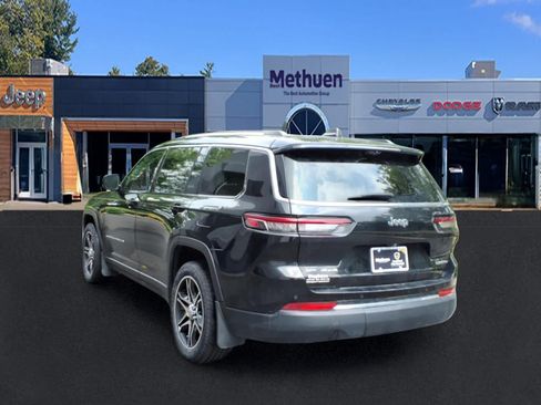 Used 2022 Jeep Grand Cherokee L Limited w/ Luxury Tech Group II AWD/4WD image 5