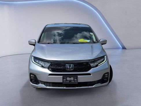 Used 2026 Honda Odyssey Elite image 12