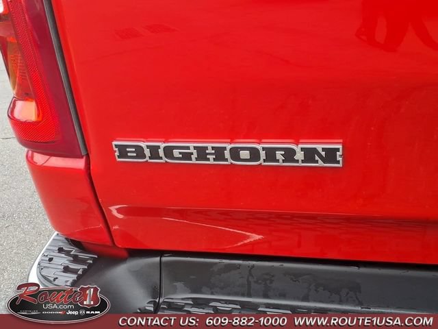 Used 2025 RAM 1500 4x4 Crew Cab image 19