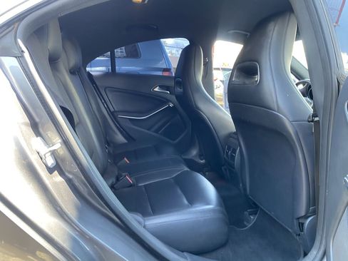 Used 2014 Mercedes-Benz CLA 250 image 40