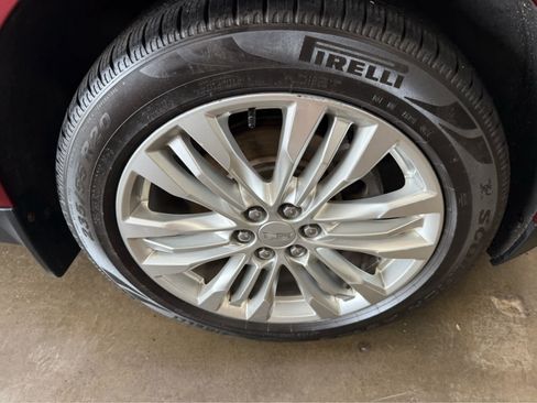 Used 2018 Cadillac XT5 Premium Luxury AWD/4WD image 34