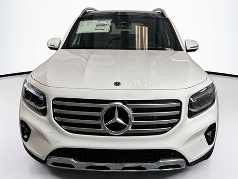 New 2026 Mercedes-Benz GLB 250 4MATIC image 2