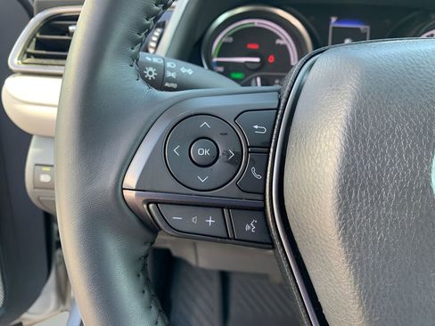 Used 2024 Toyota Camry SE image 26