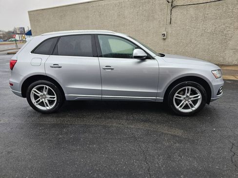 Used 2016 Audi Q5 2.0T Premium Plus w/ Technology Package image 5