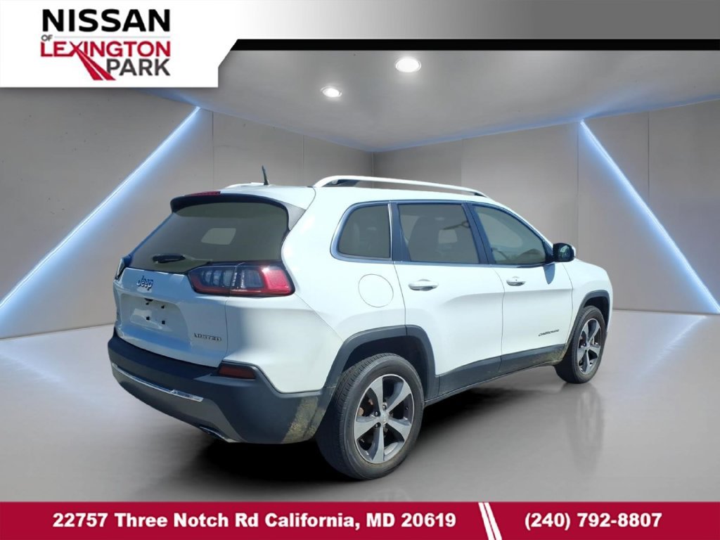 Used 2019 Jeep Cherokee Limited AWD/4WD image 8