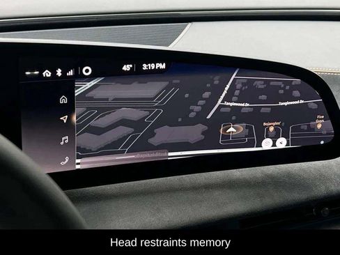 Used 2023 Lucid Air Grand Touring image 9