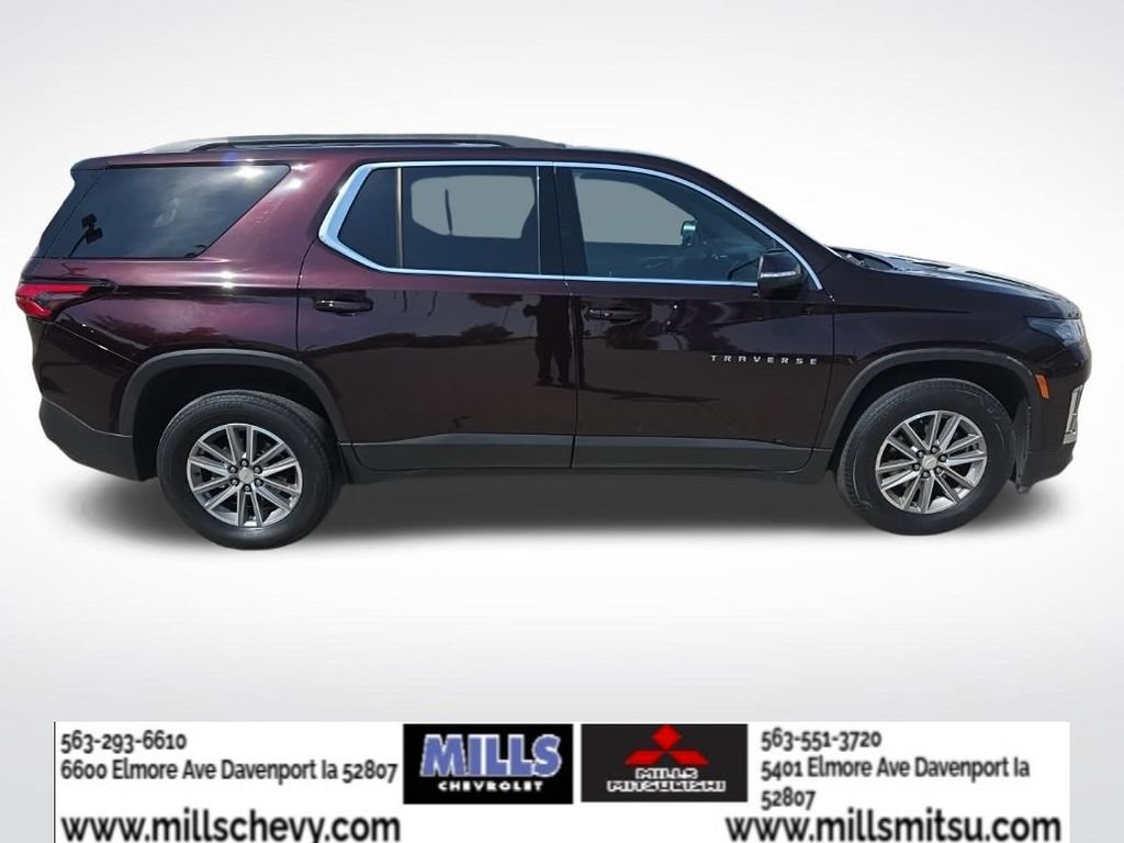 Used 2023 Chevrolet Traverse LT AWD/4WD image 6