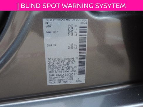 Used 2025 Nissan Altima 2.5 S FWD image 13