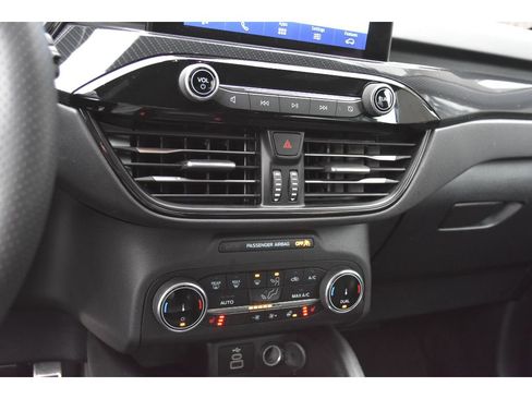 Used 2024 Ford Escape ST-Line image 24