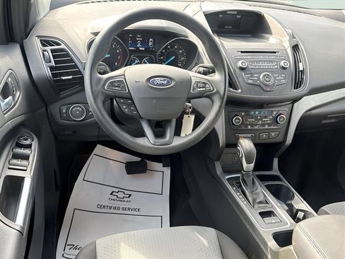 Used 2018 Ford Escape SE image 10