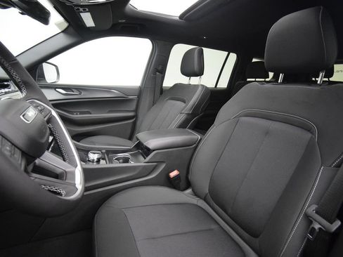 New 2026 Jeep Grand Cherokee L 4WD image 34