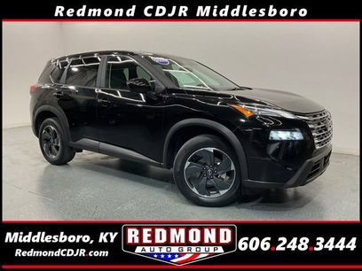 Used 2025 Nissan Rogue SV