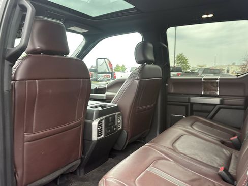 Used 2017 Ford F250 Platinum w/ Platinum Ultimate Package AWD/4WD image 22