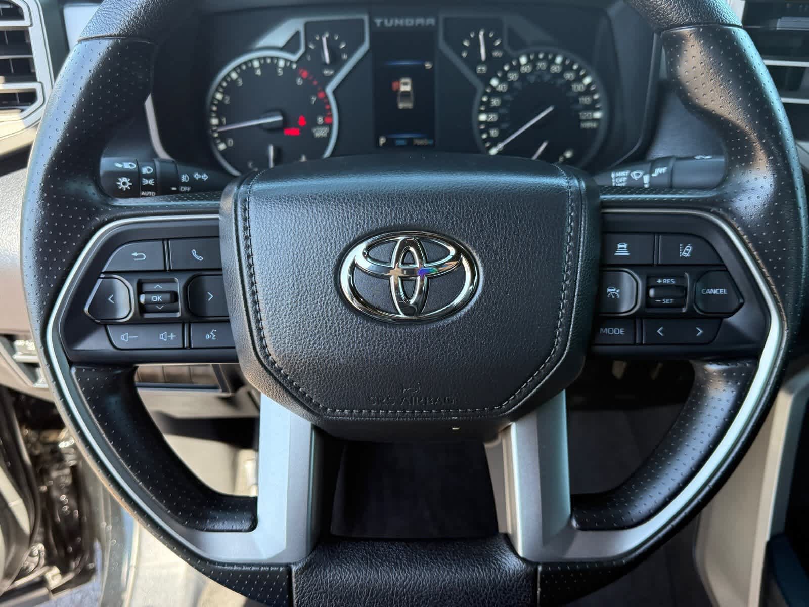 Used 2025 Toyota Tundra SR5 AWD/4WD image 16