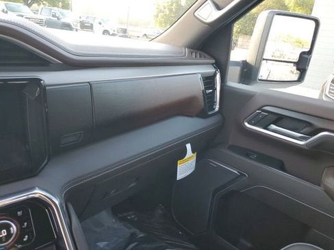 New 2026 GMC Sierra 2500 Denali w/ Denali Reserve Package image 27