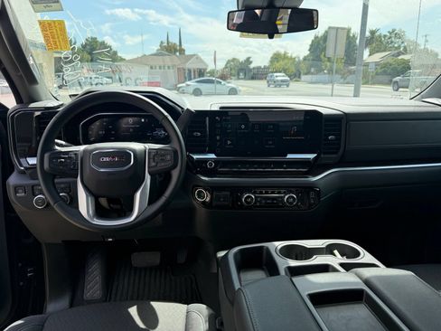 Used 2026 GMC Sierra 1500 Elevation AWD/4WD image 10