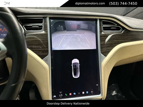 Used 2016 Tesla Model X 75D image 28