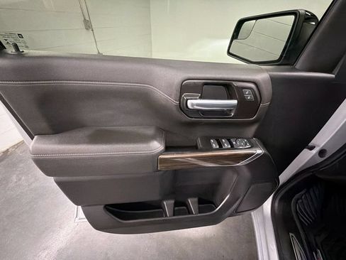 Used 2022 Chevrolet Silverado 1500 RST w/ LPO, Blackout Package AWD/4WD image 21