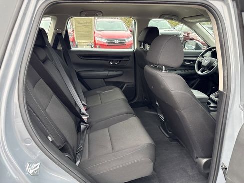 Used 2024 Honda CR-V LX image 10