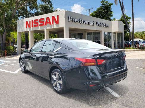 Certified 2022 Nissan Altima 2.5 SL image 6