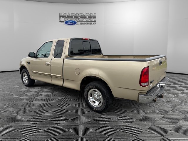 Used 2000 Ford F150 XLT RWD image 3