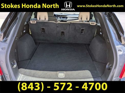 Used 2019 Cadillac XT5 FWD image 18
