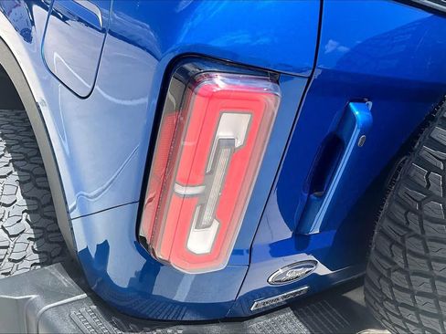 Used 2021 Ford Bronco First Edition AWD/4WD image 27