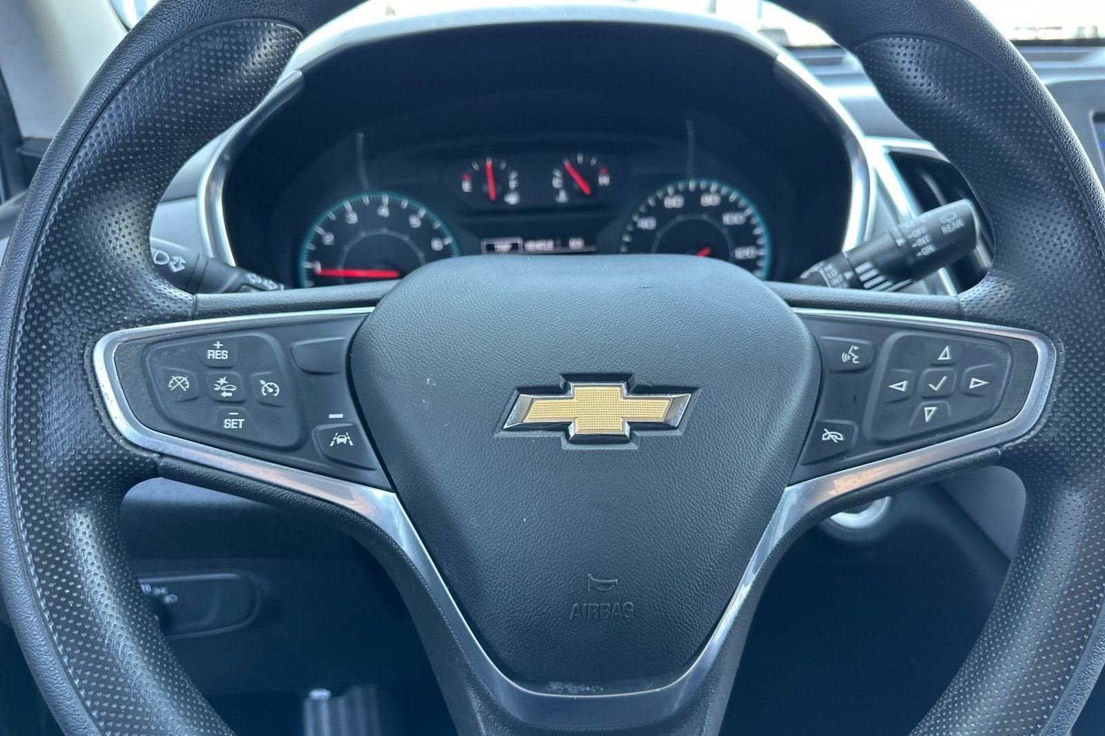 Used 2023 Chevrolet Equinox LS w/ LPO, Floor Liner Package FWD image 28