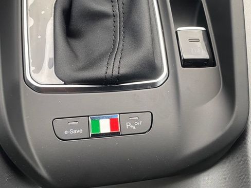 New 2024 Alfa Romeo Tonale Ti AWD/4WD image 32