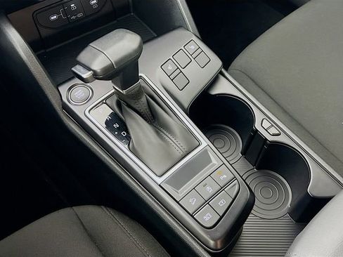 Used 2026 Kia Sportage LX w/ LX Convenience Package image 22