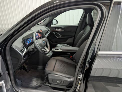 Used 2025 BMW X1 xDrive28i image 14