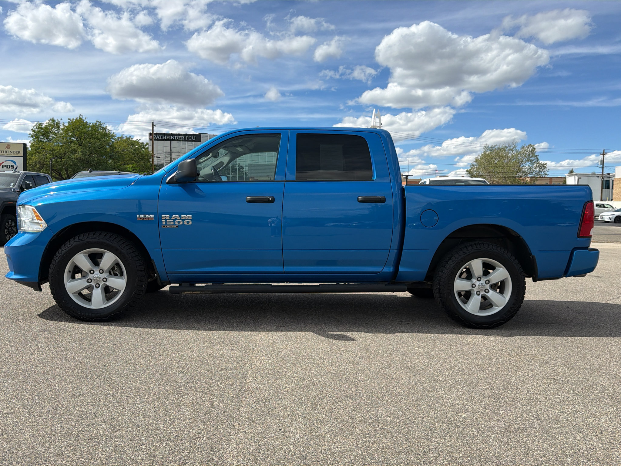 Used 2023 RAM 1500 Express w/ Wheel & Sound Group AWD/4WD image 2